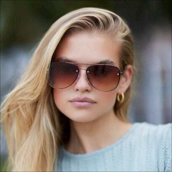 Oversized Aviator Sunglasses with Polarized Gradient Lenses main image 7